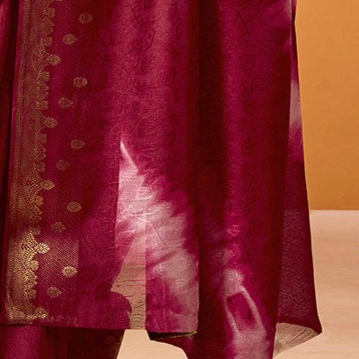 Maroon Silk Woven Printed Saree - Image 3