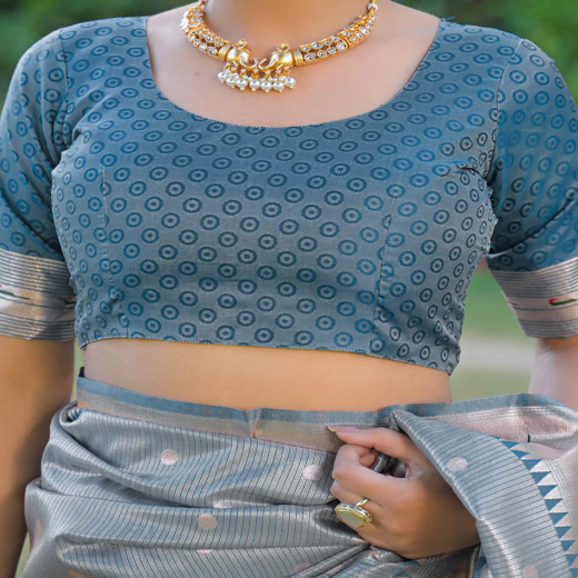 Dusty Blue Silk Woven Paithani Saree - Image 2